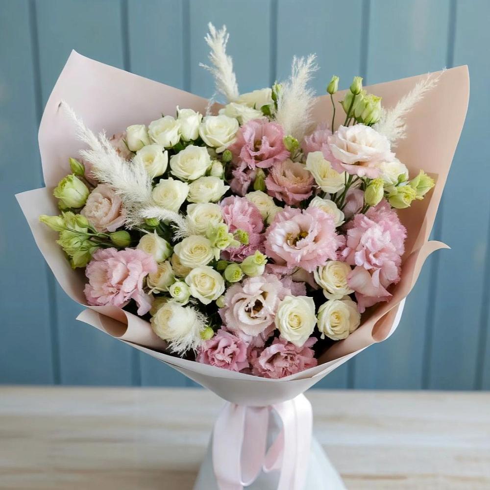 Букет цветов из: Альстромерии и Розы в Садовом Республики Калмыкия