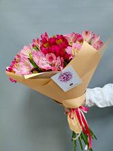Букет цветов из:  Альстромерии в Садовом Республики Калмыкия