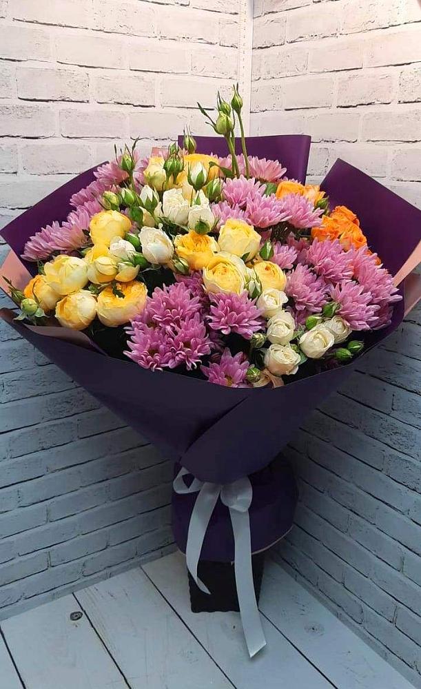 Букет цветов из: Хризантемы и Розы в Садовом Республики Калмыкия