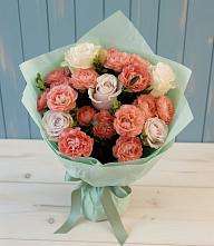 Букет цветов из:  Розы #REPLACE_PRED# Садовом Республики Калмыкия