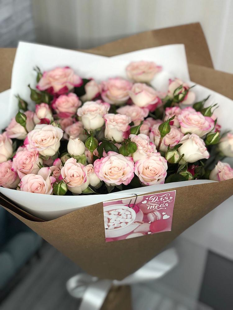 Букет цветов из: Розы в Садовом Республики Калмыкия