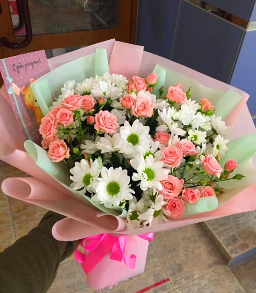 Букет цветов из: Розы и Хризантемы в Садовом Республики Калмыкия