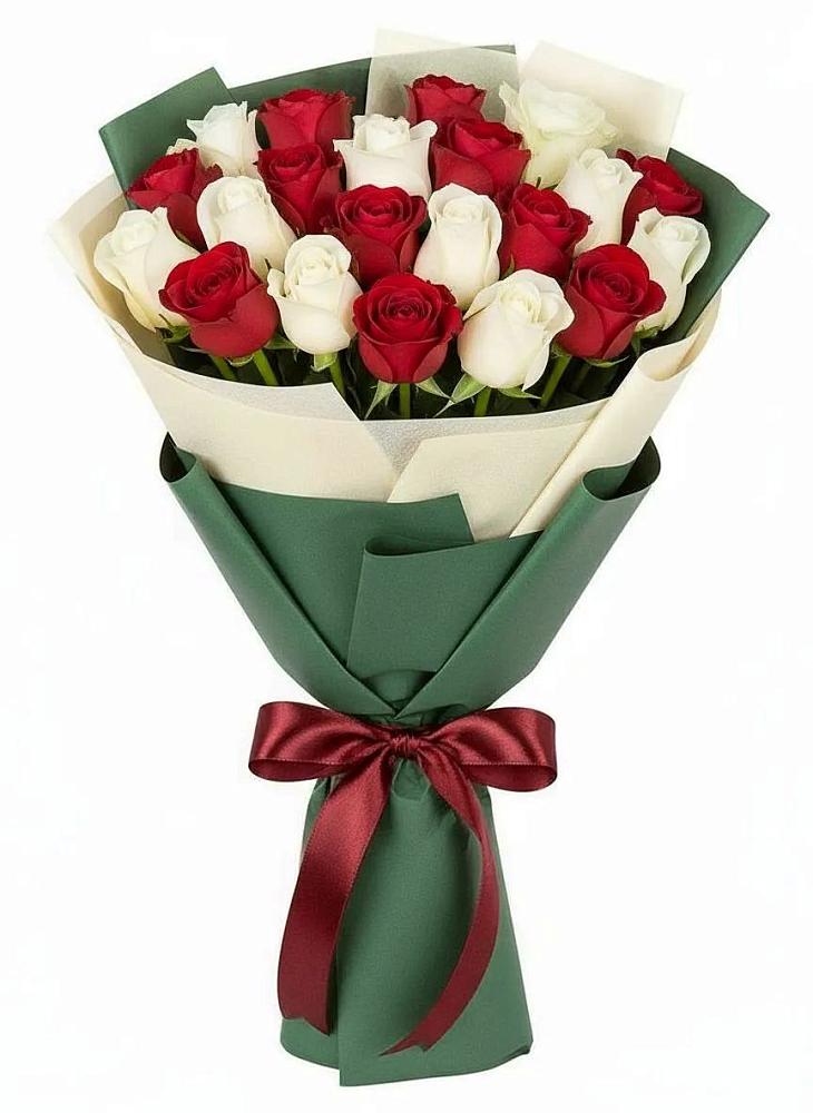 Букет Микс из красных и белых роз в Садовом Республики Калмыкия
