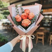 Букет цветов из:  Розы #REPLACE_PRED# Садовом Республики Калмыкия