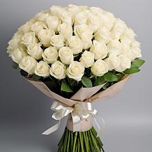 Букет 101 беля роза Белоснежка в Садовом Республики Калмыкия