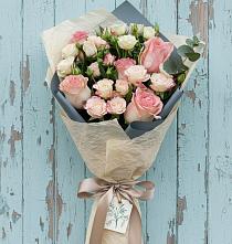 Букет цветов из:  Розы в Садовом Республики Калмыкия