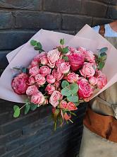 Букет розы в пальмах в Садовом Республики Калмыкия Букет цветов из: Розы в Садовом Республики Калмыкия