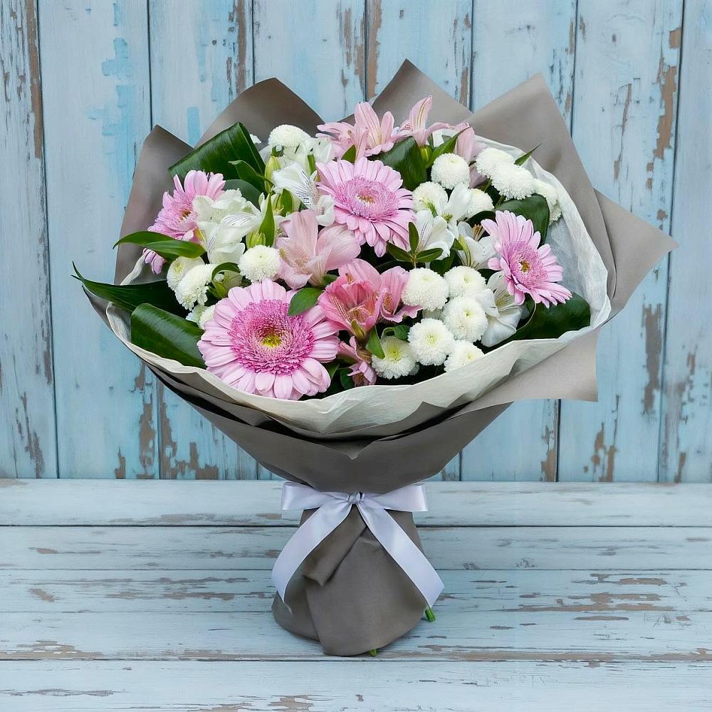Букет цветов из: Герберы, Альстромерии и Хризантемы в Садовом Республики Калмыкия