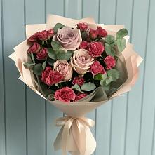 Букет цветов из:  Гвоздики и Розы в Садовом Республики Калмыкия