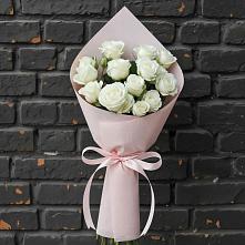 Букет цветов из:  Розы #REPLACE_PRED# Садовом Республики Калмыкия