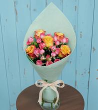 Букет цветов из:  Розы #REPLACE_PRED# Садовом Республики Калмыкия