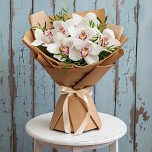 Букет цветов из:  Орхидеи и Розы в Садовом Республики Калмыкия