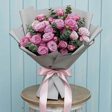 Букет цветов из:  Розы в Садовом Республики Калмыкия